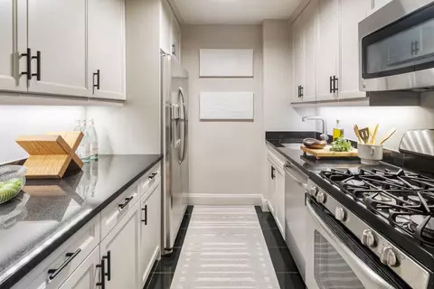 155 W 68th St #2121, New York, NY 10023