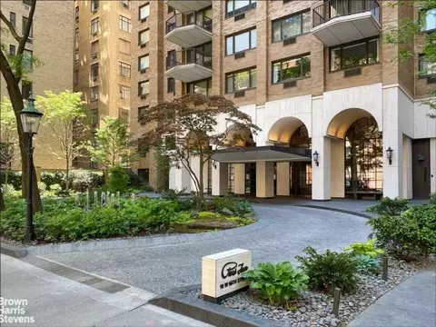 10 W 66th St #9B, New York, NY 10023