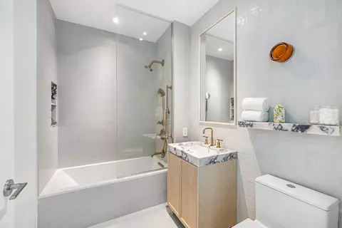 Bath - 109 Devoe St #GARDEN2, Brooklyn, NY 11211 photo 2 of 2