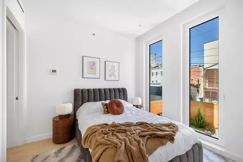 Bedroom - 109 Devoe St #GARDEN2, Brooklyn, NY 11211 photo 2 of 2