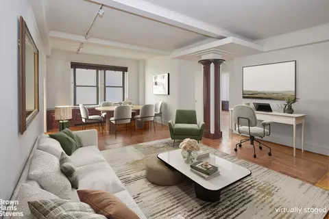 135 E 74th St #3C, New York, NY 10021