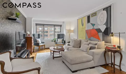 300 E 40th St #9V, New York, NY 10016