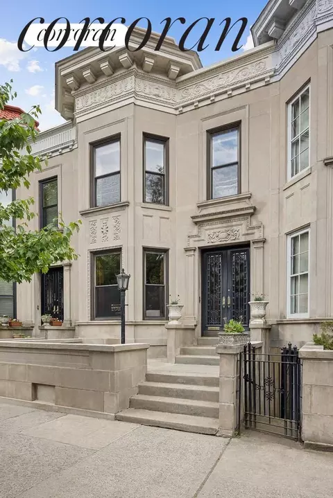166 Maple St, Brooklyn, NY 11225