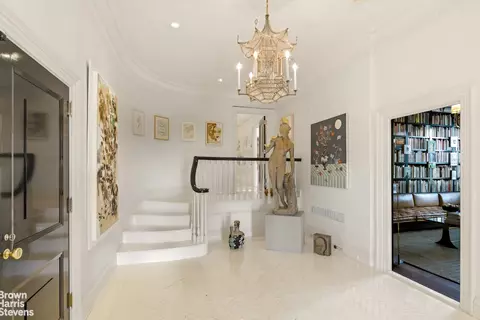 10 Gracie Sq #4G, New York, NY 10028