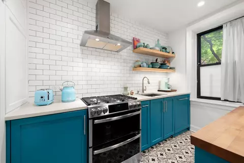 83-10 35th Ave #1W, New York City, NY 11372
