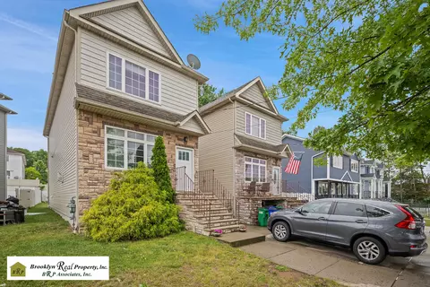 32 Wild Ave, Staten Island, NY 10314