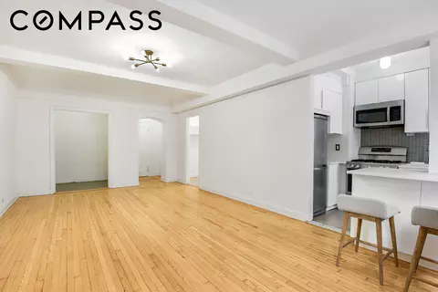 333 W 56th St #3H, New York, NY 10019