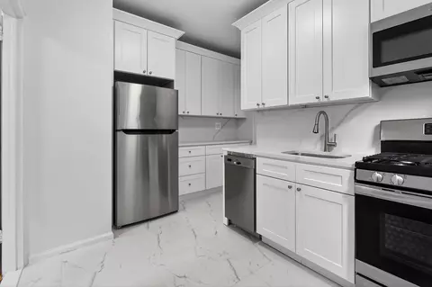 Kitchen - 915 E 17th St #207, Brooklyn, NY 11230 photo 1 of 3