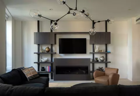 100 Barclay St #16A, New York, NY 10007