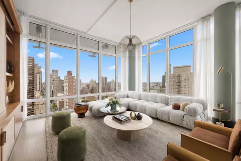 1355 1st Ave #25, New York, NY 10021