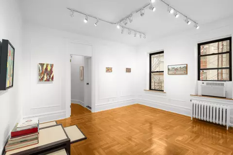 31-14 Crescent St #2D, New York City, NY 11106