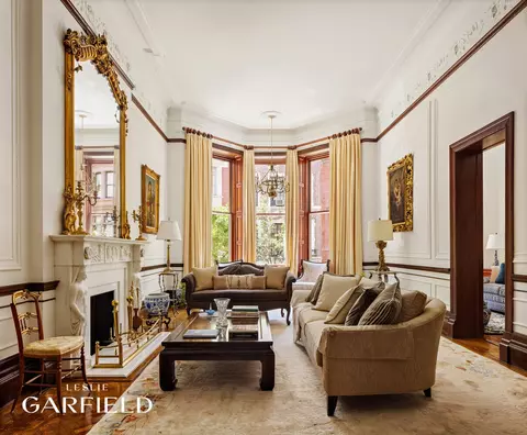 9 E 63rd St, New York, NY 10065
