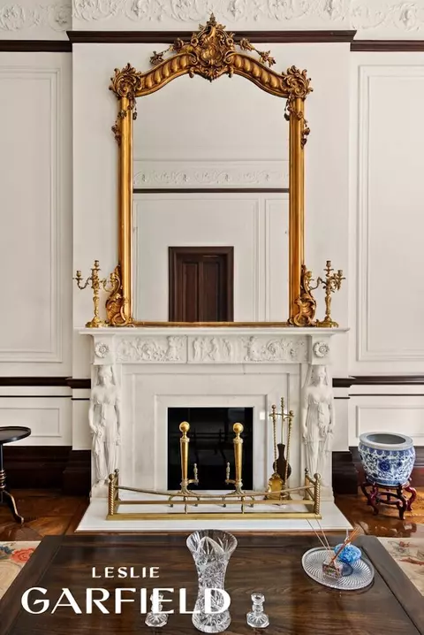 9 E 63rd St, New York, NY 10065