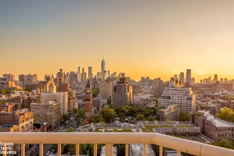 101 W 12th St #19/O, New York, NY 10011
