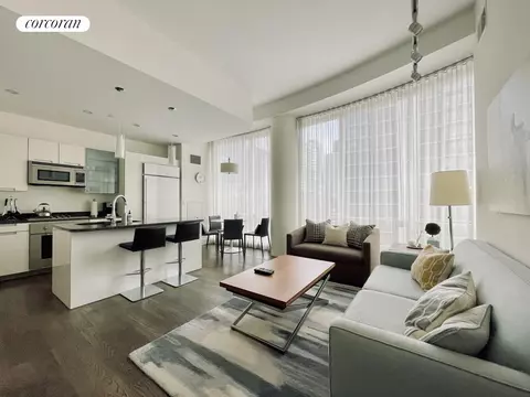 250 E 49th St #9C, New York, NY 10017