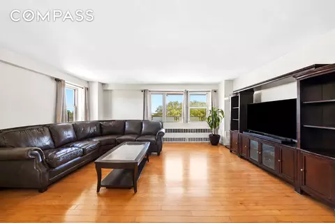 240 Cozine Ave #5D, Brooklyn, NY 11207