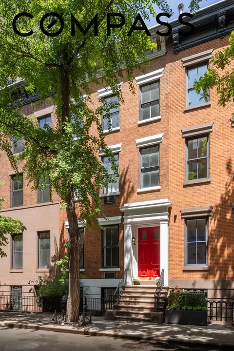57 W 9th St, New York, NY 10011