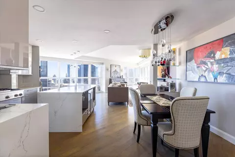 146 W 57th St #57D, New York, NY 10019