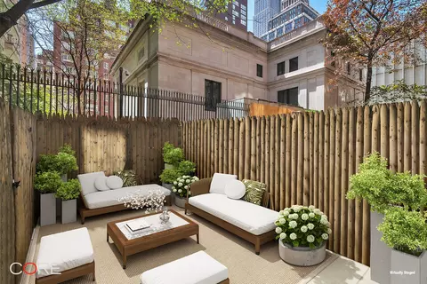 30 E 37th St #M1/2H, New York, NY 10016