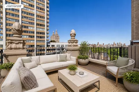 12 W 72nd St #20A, New York, NY 10023