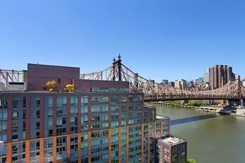 415 Main St #10D, New York, NY 10044