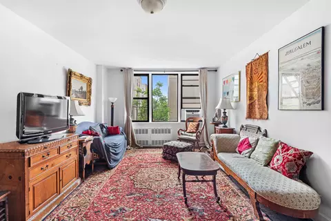 310 Lenox Rd #4T, Brooklyn, NY 11226