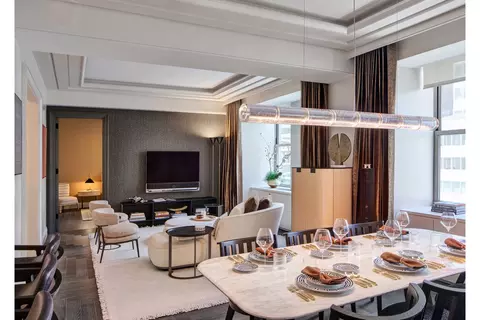 303 Park Ave #3511, New York, NY 10022
