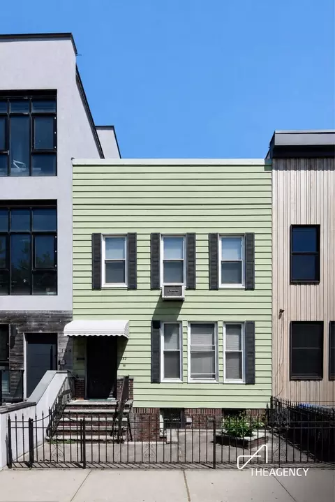 182 Russell St, Brooklyn, NY 11222
