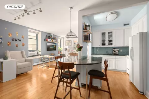 352 W 117th St #2B, New York, NY 10026