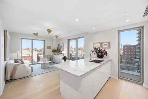 58-01 Queens Blvd #3-O, New York City, NY 11377