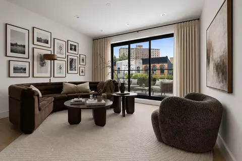 386 Kosciuszko St #2A, Brooklyn, NY 11221