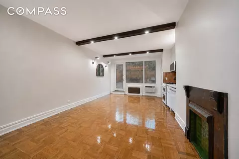 50 King St #1B, New York, NY 10014