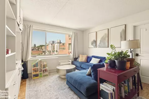 330 W 145th St #602, New York, NY 10039