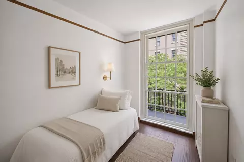 516 E 78th St #4C, New York, NY 10075
