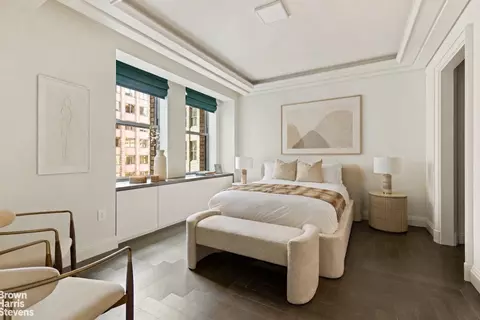 303 Park Ave #2225, New York, NY 10022