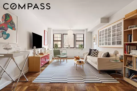 39 Gramercy Park N #9A, New York, NY 10010