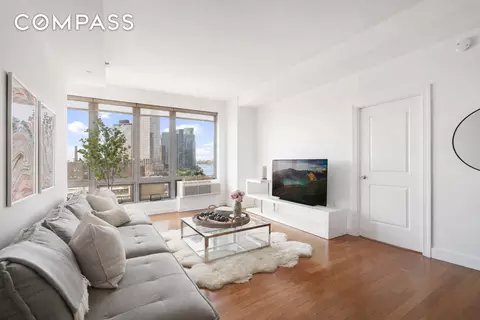 5-49 Borden Ave #8G, New York City, NY 11101