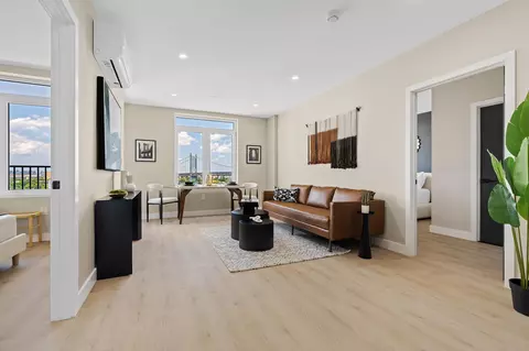 26-15 4th St #3-C, Astoria, NY 11102