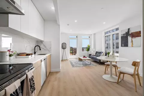 26-15 4th St #3-H, Astoria, NY 11102