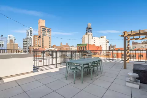 2 Bleecker St #2, New York, NY 10012