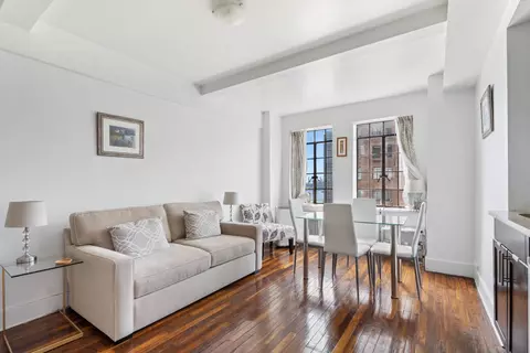 45 Tudor City Pl #1019, New York, NY 10017