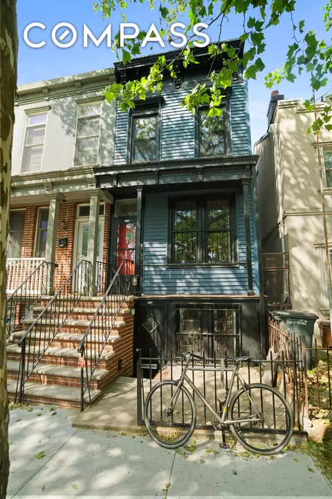 417 A 18th St, Brooklyn, NY 11215