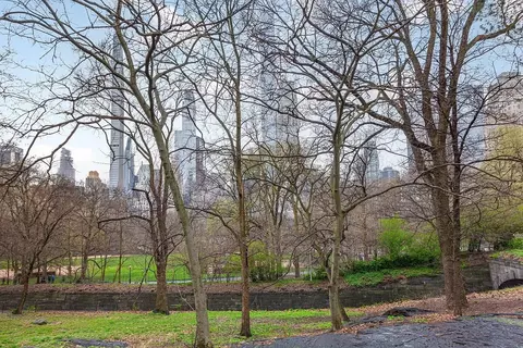 25 W 64th St #1-B, New York, NY 10023