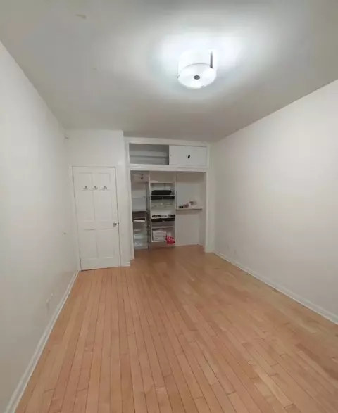 136-05 Sanford Ave #2E, Flushing, NY 11355