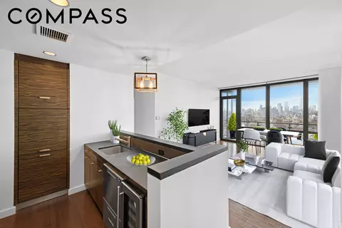 101 W 24th St #29B, New York, NY 10011