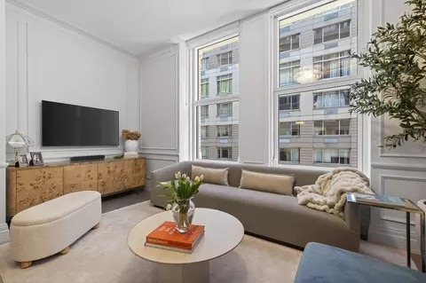 108 Leonard St #7I, New York, NY 10013
