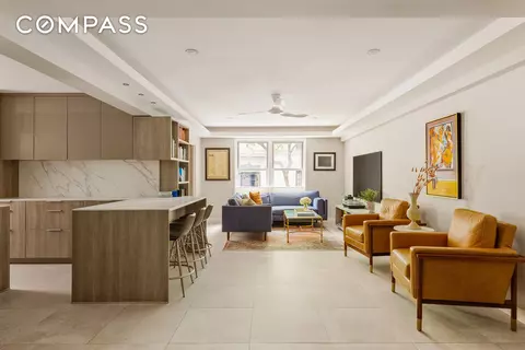 30 E 9th St #1B, New York, NY 10003