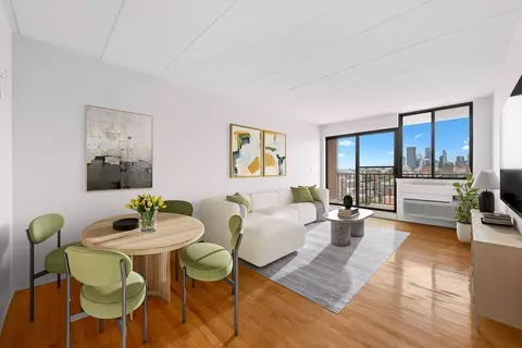 23-22 30th Rd #10H, New York City, NY 11102