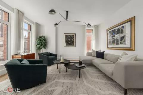 525 6th Ave #4H, New York, NY 10011