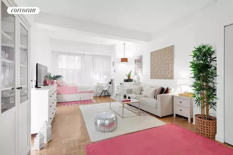 88 Greenwich St #526, New York, NY 10006
